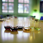 Sehr edel und ungewöhnlich: RIEDEL The O Wine Tumbler Cabernet/Merlot, 4 zum Preis von 3, Kristallglas, alle Riedel Gläser sind spülmaschinenfest.