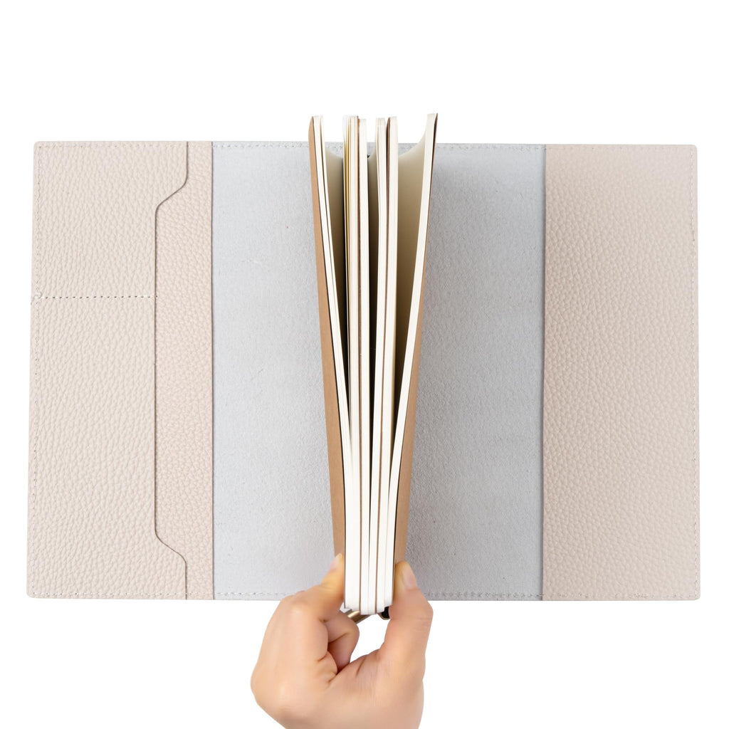 Damit keine Erinnerung verlorengeht: Wanderings A5 Travelers Notebook mit Fächern – Echtes Leder Journal, 6" x8,5/15 x 22cm Nachfüllbares Reisetagebuch, um alle Abenteuer des Lebens festzuhalten, 120 GSM Blanko Einlagen