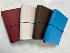 Damit keine Erinnerung verlorengeht: Wanderings A5 Travelers Notebook mit Fächern – Echtes Leder Journal, 6" x8,5/15 x 22cm Nachfüllbares Reisetagebuch, um alle Abenteuer des Lebens festzuhalten, 120 GSM Blanko Einlagen