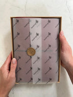 Damit keine Erinnerung verlorengeht: Wanderings A5 Travelers Notebook mit Fächern – Echtes Leder Journal, 6" x8,5/15 x 22cm Nachfüllbares Reisetagebuch, um alle Abenteuer des Lebens festzuhalten, 120 GSM Blanko Einlagen