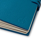 Damit keine Erinnerung verlorengeht: Wanderings A5 Travelers Notebook mit Fächern – Echtes Leder Journal, 6" x8,5/15 x 22cm Nachfüllbares Reisetagebuch, um alle Abenteuer des Lebens festzuhalten, 120 GSM Blanko Einlagen